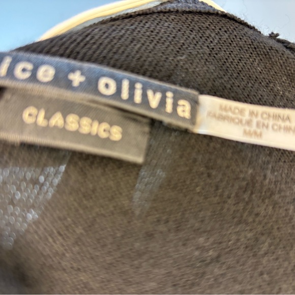 Alice + Olivia Black Puff Sleeve Top with White Collar - Picture 15 of 15